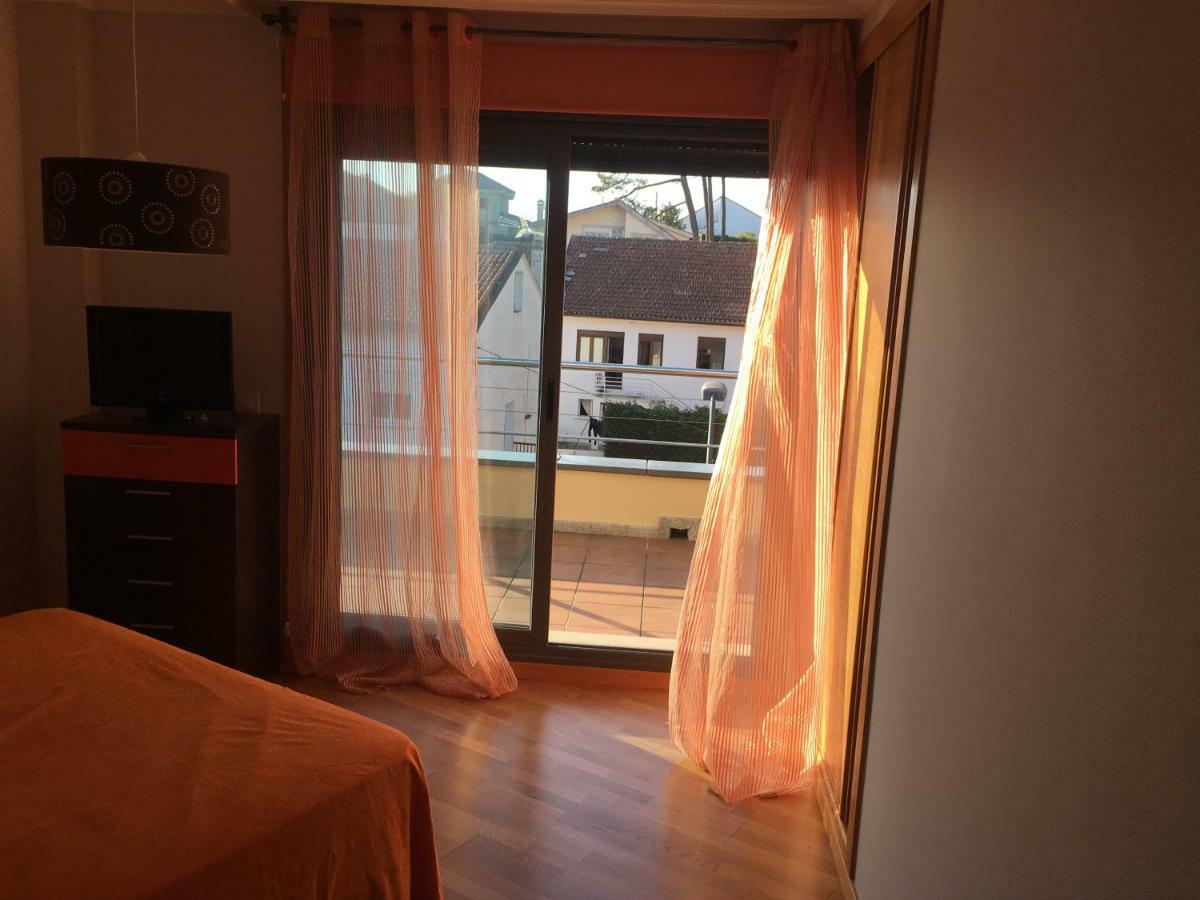 Residencial Cabodeiro Lägenhet Isla de Arosa Exteriör bild